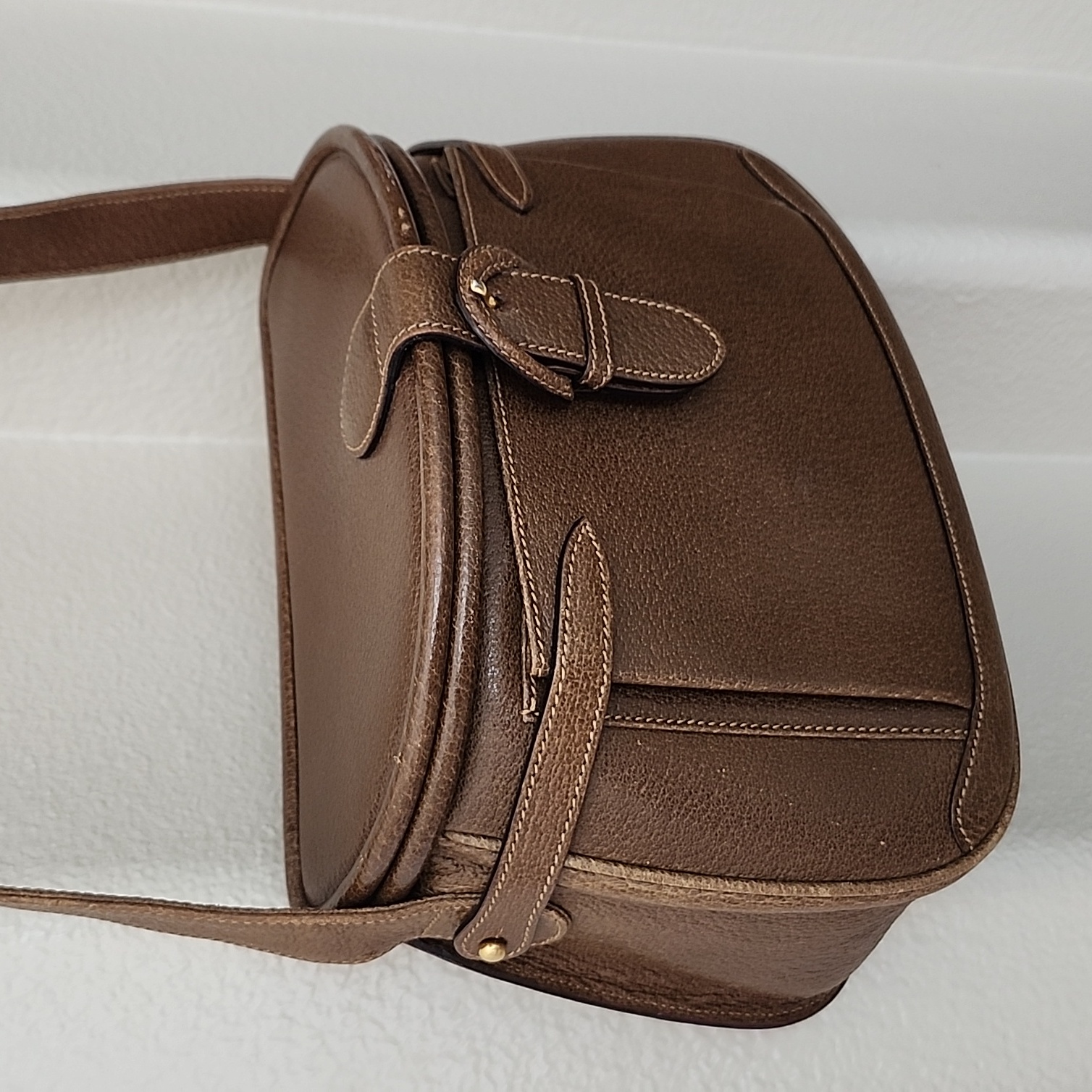 Authentic Rare Vintage Gucci Leather Crossbody Bag Train Case Style Brown